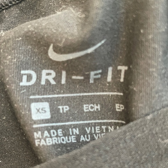 Nike Pro✨ - Picture 3 of 3